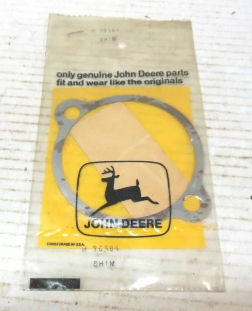 John Deere Combine Inner Unloading Auger Gear Box Shim H76584