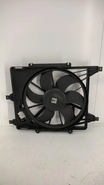 Ventilateur D'Eau Pour Renault Clio 2 Phase 1 1.9D - Référence 7701070298 - Occasion - Garantie 12 Mois