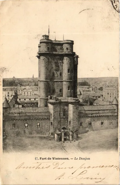 CPA Fort de Vincennes - Le Donjon (259886)