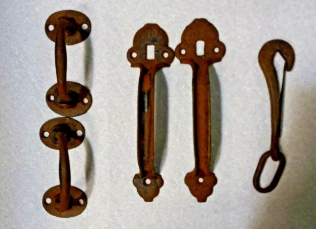 Antique Barn Finds / Set Of 2 Different Type Handles  & A Chain Latch