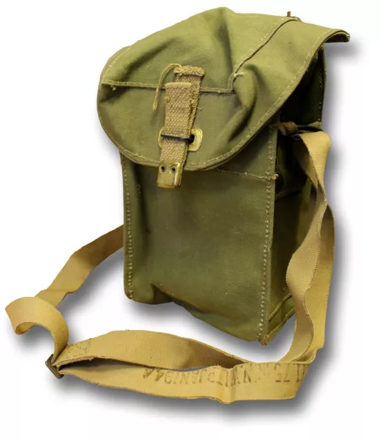 BRITISH ARMY 1940s GREEN GAS MASK CASE RESPIRATOR BAG [72243]