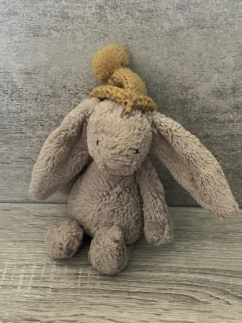 jellycat-bashful-beige-bunny-mustard-yellow-bobble-hat-beanie