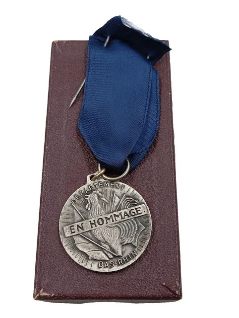 Médaille Militaire Guerre 39/45 - Taille Ordonnance - Fabrication Française