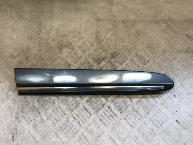 MERCEDES-BENZ CLK Cabriolet A209 350 Arrière Droite FENDER Moulure A2096902662