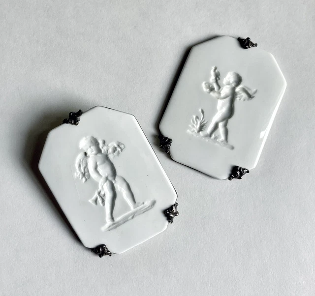 Rare Wedgwood Lithophane Porcelain Shades of Cherubs late 19th C Victorian As Is