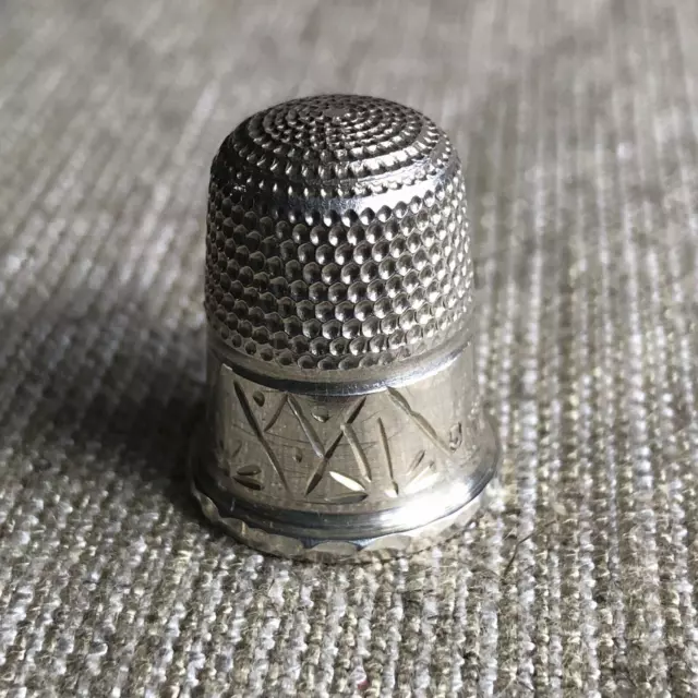 James Swann & Sons Silver Thimble #5 Hallmarked Birmingham 1997