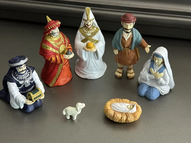 HOLY FAMILY MARY Joseph Baby Jesus Wise Men Kings Lamb Nativity Set ...