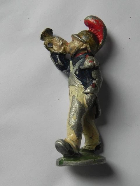 FIGURINE STARLUX LUXE POMPIER ANCIEN CASQUE TIRE DÉROULEUR DE LANCE A