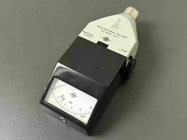 Sonomètre De Précision Bruel & Kjaer Type 2203 - Occasion Fonctionnel