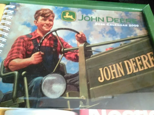 New 2009 Collectible John Deere Desk Calendar,Tractor Mug,Cocoa Mix Gift Set 2