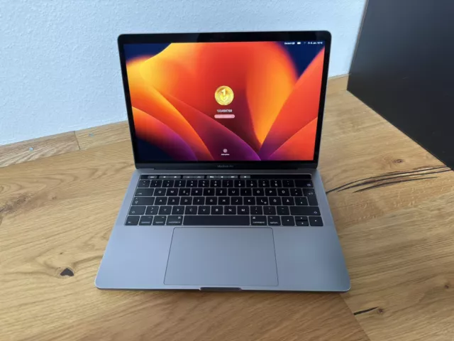 Apple MacBook Pro Touchbar (500GB SSD, i5 3,50GHz, 16 GB RAM, Neue Batterie )