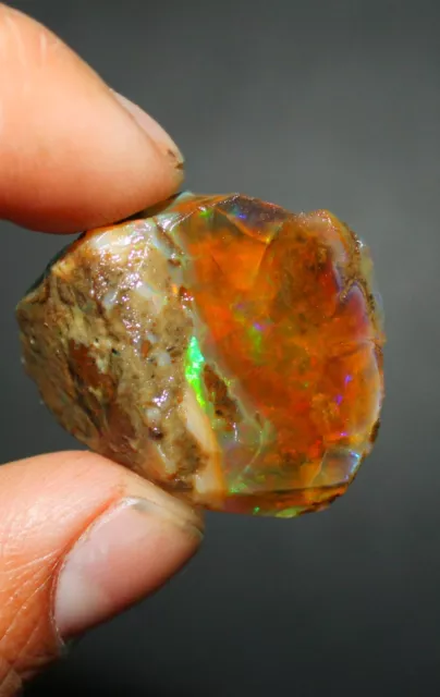 Opal Grobem, Natürlich Äthiopische Groß Roh Opal , Opal Specimen 56.15 Karat