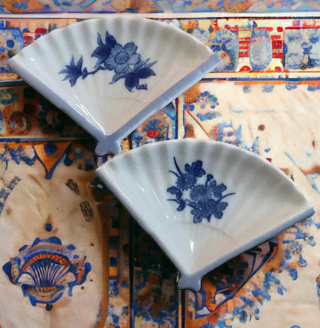 Vtg Blue White Ceramic Fan Chinese Set Pair Home Decor Small Asian