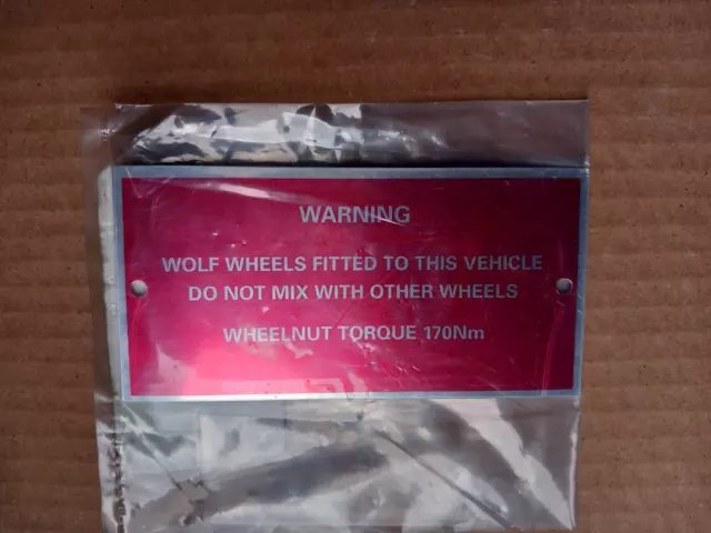 Land Rover Military Wolf Wheel Instruction Plate, NSN 9905999112371