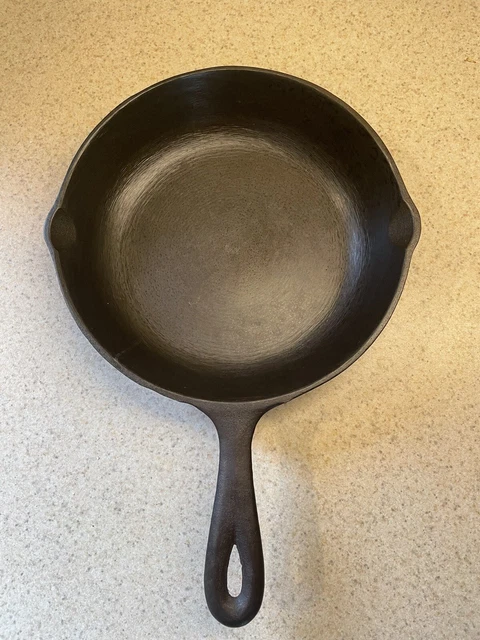Vintage, BSR Cast Iron No. 5 Skillet 8 1/8 cleaned- seasoned- flat
