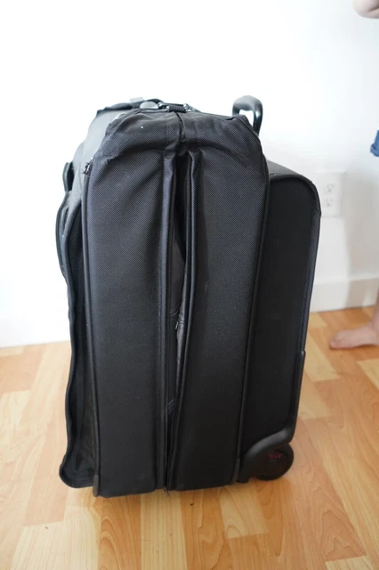 Tumi 22032D4 Alpha 24" Extended Stay Wheeled Garment Bag Suitcase Black 3