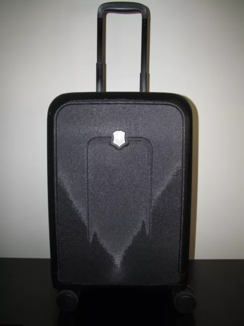 Victorinox Luggage, Frequent Flyer+ Black Hard Carry On, TSA Lock, USB Port, NWT