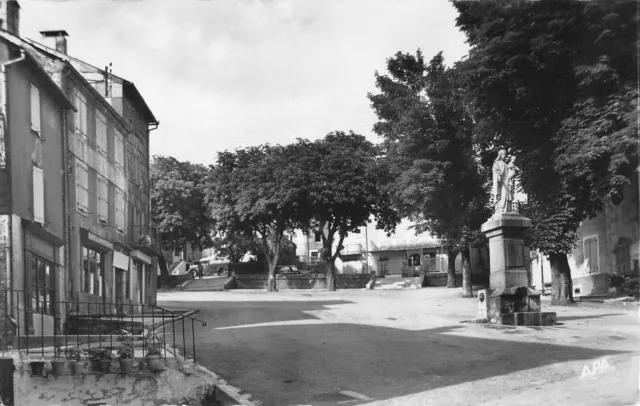 Cpa 81 Lacaune Les Bains Place De La Vierge