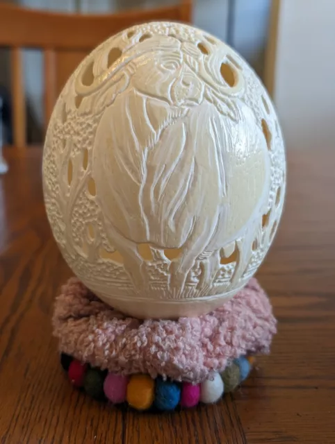 BEAUTIFUL Hand-Carved Ostrich Egg Relief African Safari Water Buffalo
