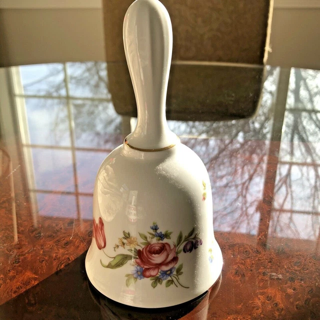 Bareuther Waldsassen Bavaria Bell Floral Porcelain Germany