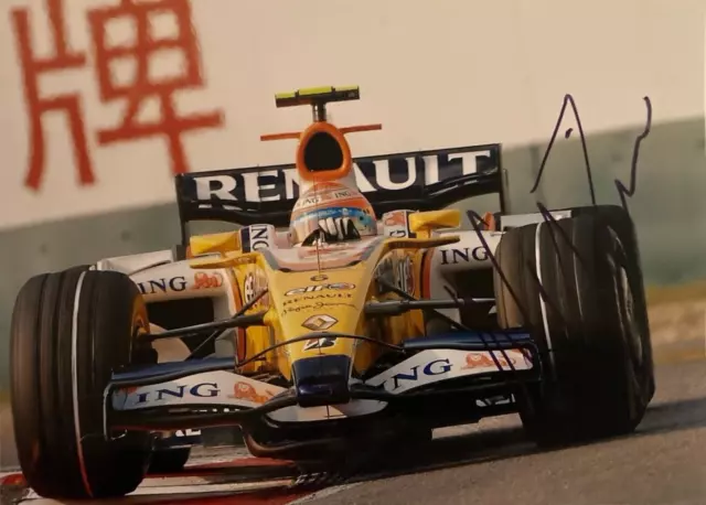 ***  NELSON PIQUET JR. -  TEAM RENAULT  -  HAND SIGNED  -  F1  ***  12x8 photo