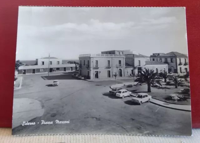 Cartolina Reggio Calabria, Siderno . Piazza Marconi. Non Viaggiata