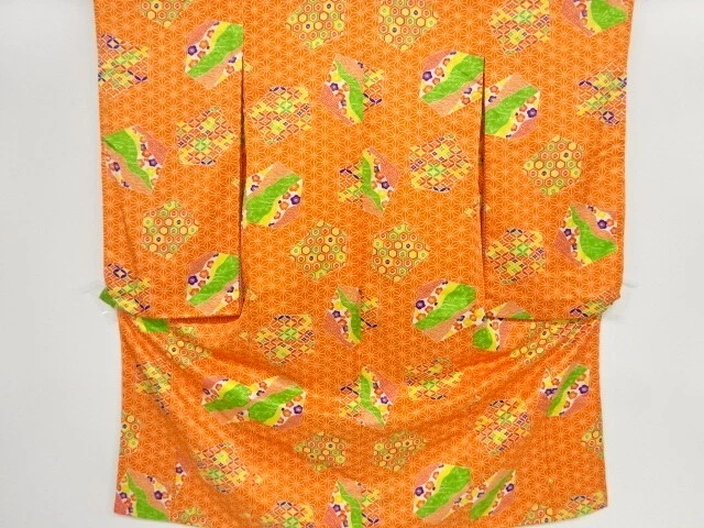 39304# Japanese Kimono / Kimono For Girls / Flower & Traditional Pattern