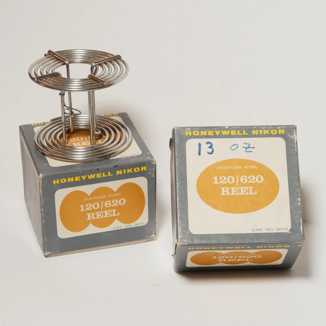 Carrete de desarrollo vintage Honeywell Nikor acero inoxidable 120/620 formato medio x3