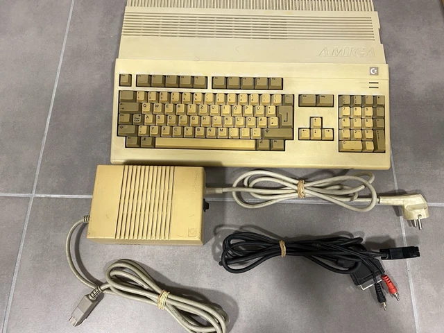 Amiga 500 : histoire, jeux cultes et guerre vs Atari ST (guide complet
