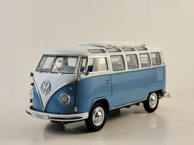 Franklin Mint 1962 Volkswagen Microbus "BLUE & WHITE" LE of 2500  1:24