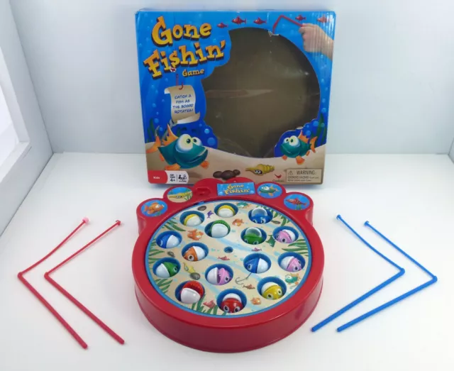 Games 6054916 Baby Shark Gone Fishing Game, Multi Colour 