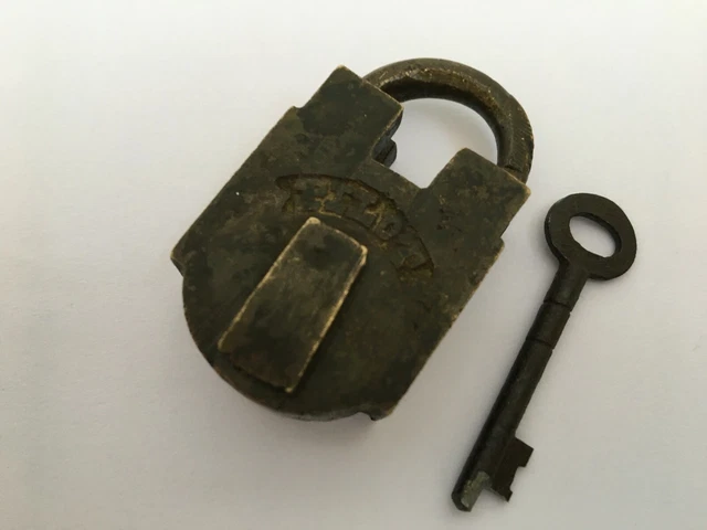 Old Vintage Solid Brass Padlock Lock With Key Rear Pilot Aligarh Collectible