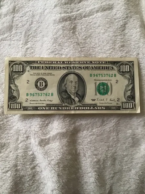 Old Paper Money 1988 One Hundred $100 Dollar Bill Federal Reserve Note
