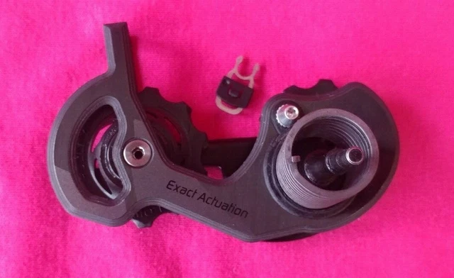 Dérailleur Arrière Sram Rival 10v - Cage Courte - Argent - Pour Pièces Ou Réparation
