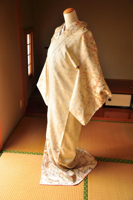 Vintage Japanese Kimono Silk Majorica Omeshi Leghorn Floral Pattern Rare