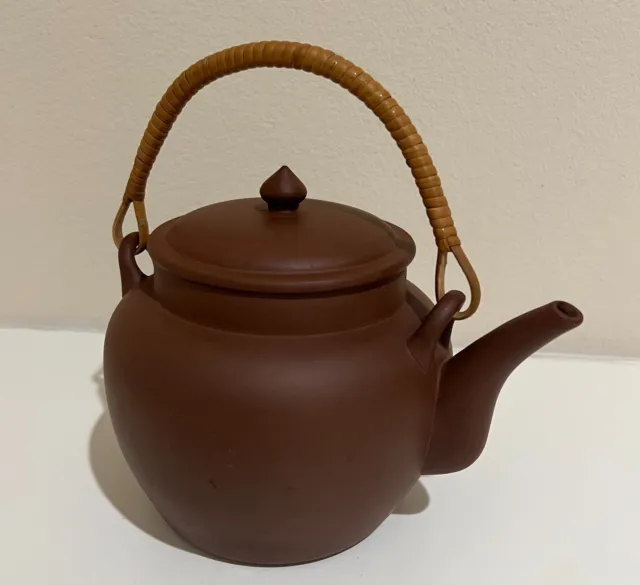 VTG Old Chinese Yixing Red Clay Terracotta Teapot bamboo handle never used