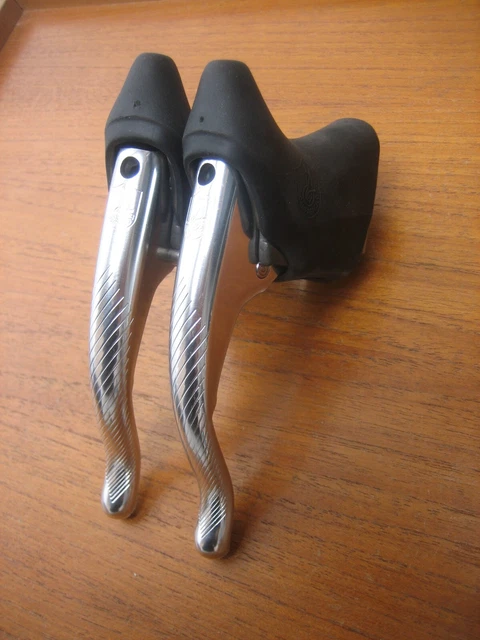 2 Patins De Frein Pour Jantes En Carbone ASHIMA / Campagnolo Record Chorus Centaur Veloce