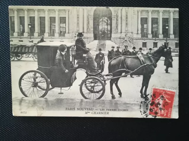 CPA 75 PARIS Nouveau - Les Femmes Cocher - Mme Charnier