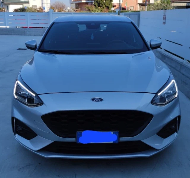 FORD FOCUS ST- Line Ecoblue 120 CV 1.5 diesel 5 p FORD FOCUS ST- Line Ecoblue 120 CV 1.5 diesel 5 p