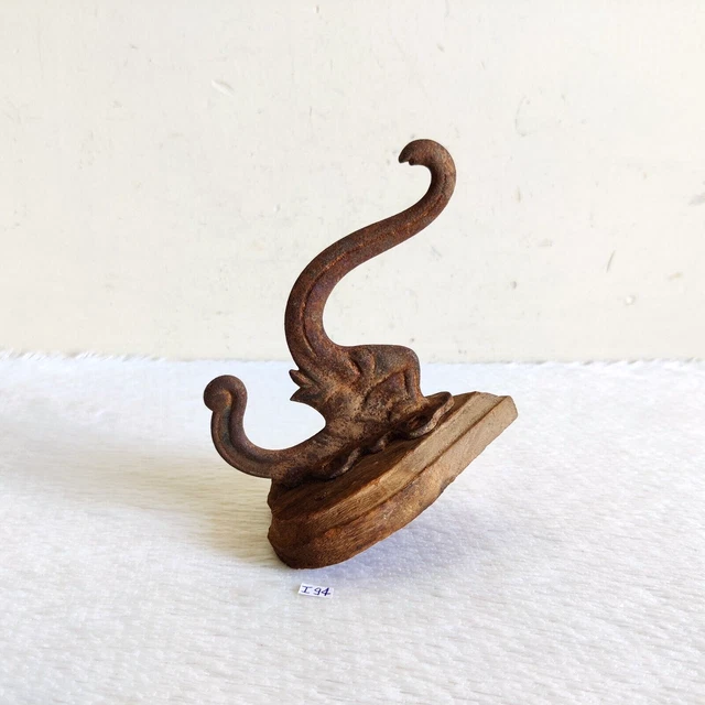 1930s Vintage Handcrafted Cast Iron Elephant Face Wall Hanger Hook With Base I94
