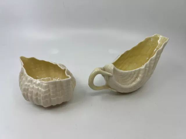 BELLEEK Tridacna "clam" Sugar & Creamer Set Excellent Condition Yellw/Grn Luster 2