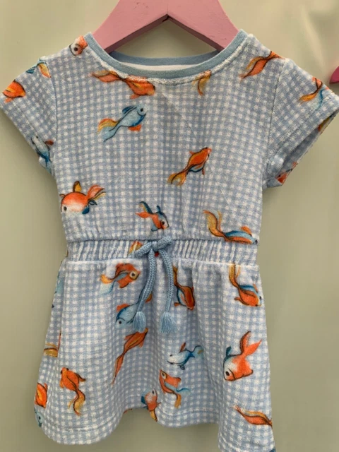 Girls bundle of clothes age 6-9 months Tu next baby gap 8