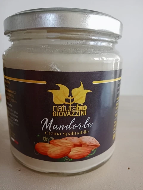 Crema spalmabile di mandorle