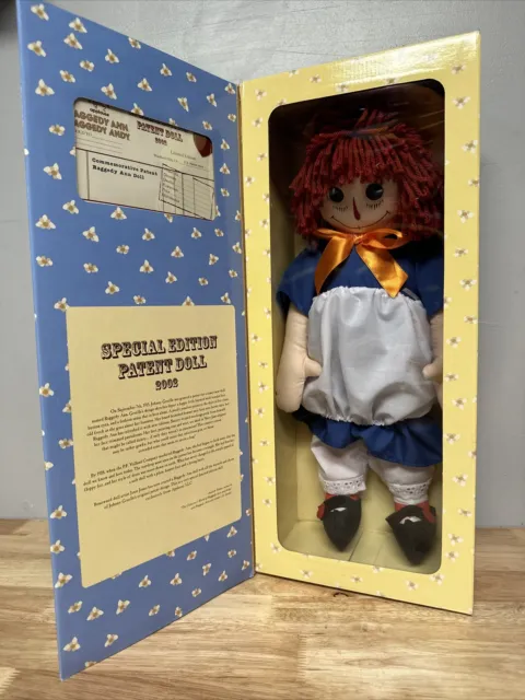 Raggedy Ann Doll 18" Large Collectors Edition 2002 CRACKER BARREL New in Box