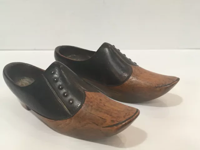 Paire De Chaussures Miniature En Bois Xix Wooden Georgian Miniature Shoes