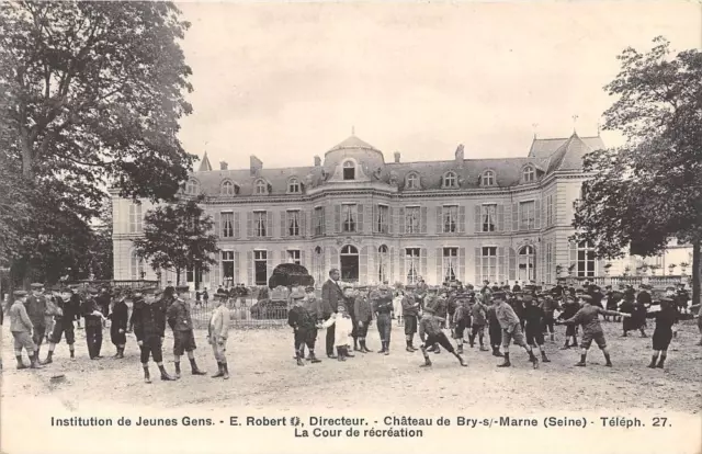 Cpa 94 Youth Institution E.robert Director Chateau De Bry Sur Marne Co