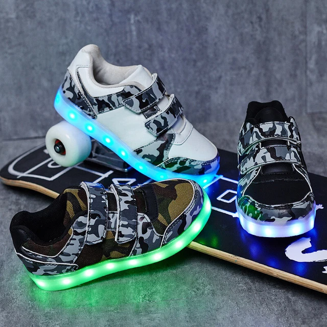 ✈️Zapatos Para Niños De Camuflaje Con Luz LED Impermeable Con Gran Flexibilidad