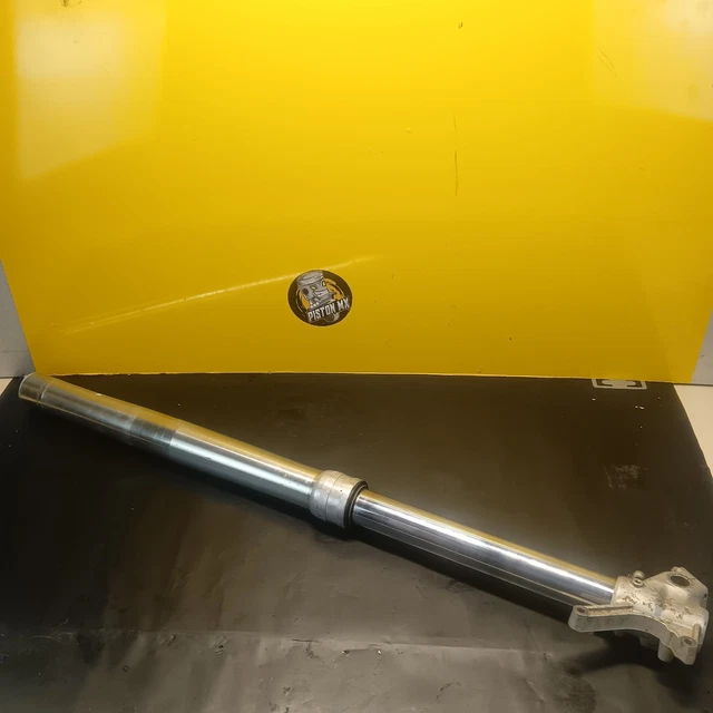 Tube De Fourche Gauche Pour Yamaha 125 BWS 2010 - Pièce D'occasion, état Opérationnel