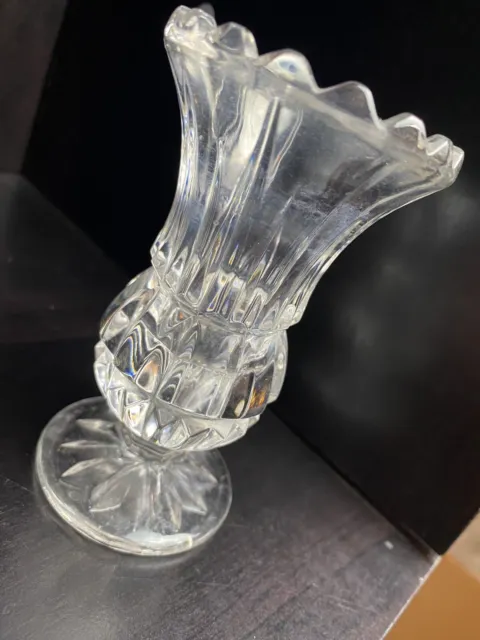 Lovely Clear Glass Decorative Bud Vase 4-1/2" Tall By 2-1/2" In Diameter