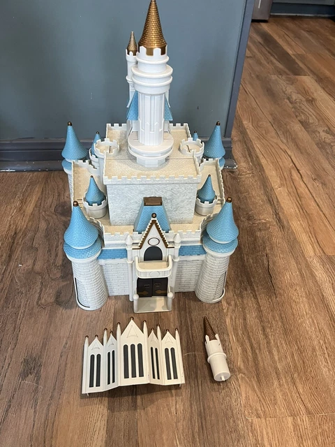 WALT DISNEY WORLD Retired Cinderella Castle Monorail Park Playset Music ...